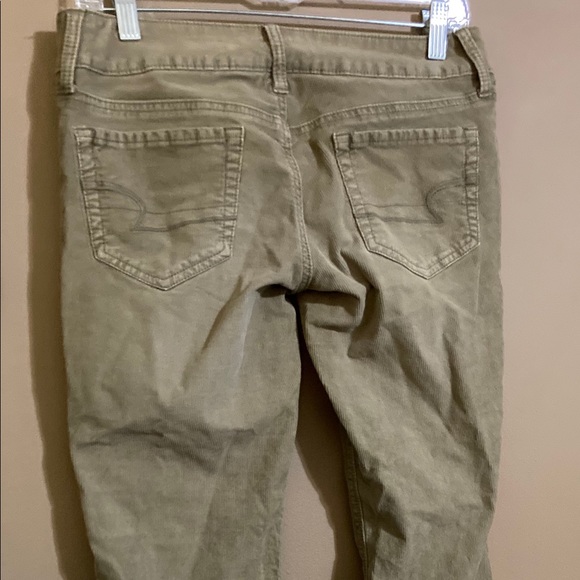 American Eagle Corduroy pants size 6 Regular - Picture 5 of 6